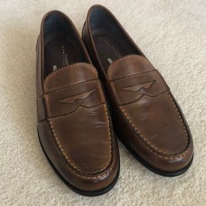 New Brown Leather Rockport Walkability Loafers